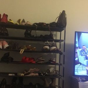 Meet your Posher, Joy